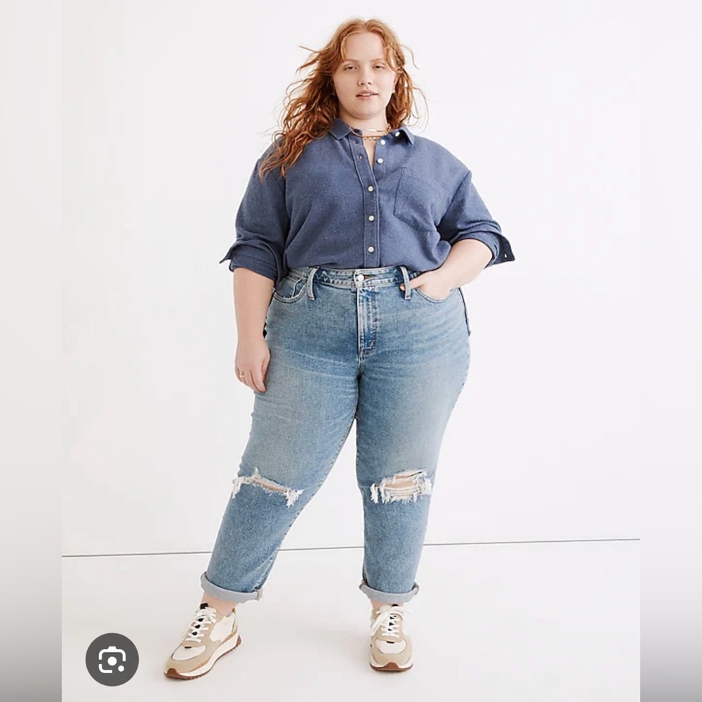 Madewell The Plus Girljean in Cadell Wash: Ripped Edition size 22